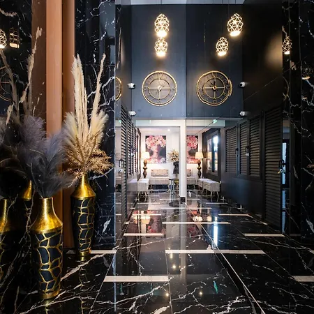 Lazuli Hermes Apartament *