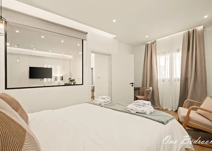 Lazuli Hermes ラルナカ