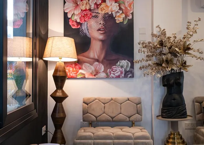 Daire Lazuli Hermes *