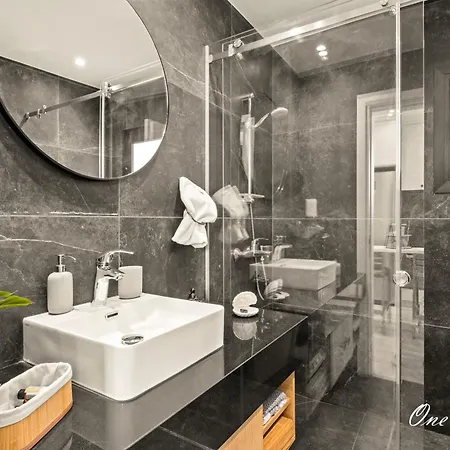 Lazuli Hermes * Λάρνακα