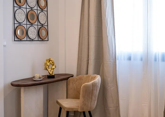 Lazuli Hermes Apartment *